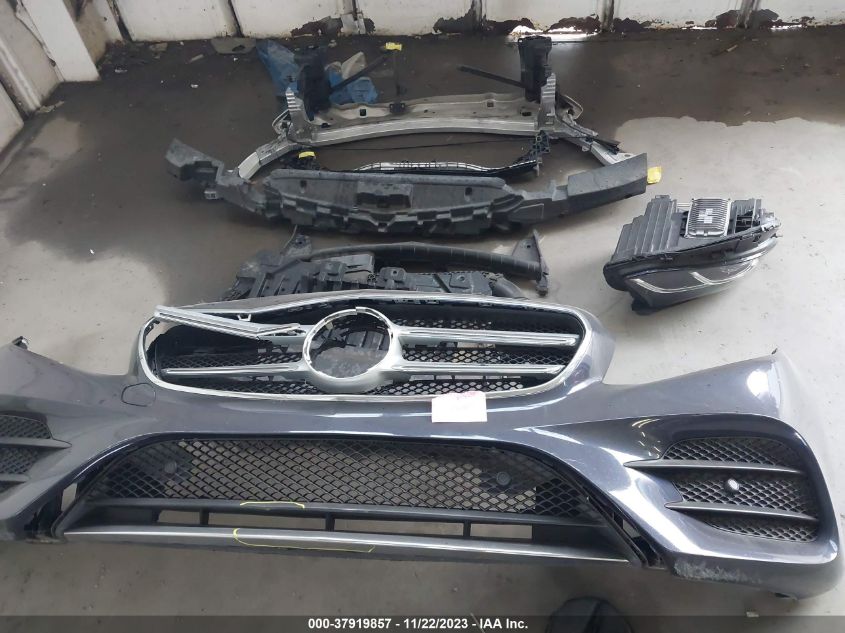 2019 MERCEDES-BENZ E 300 WDDZF4JB2KA609400