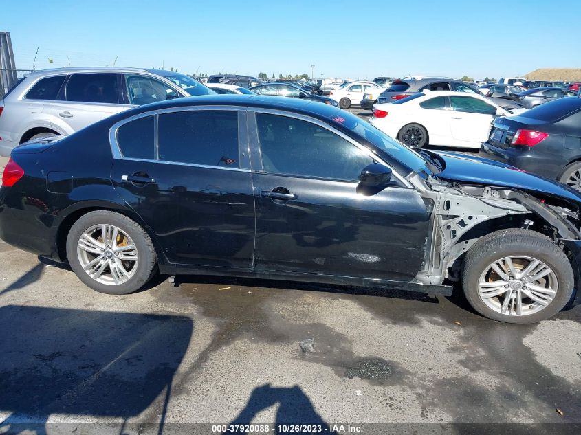 2015 INFINITI Q40 JN1CV6AP4FM502480