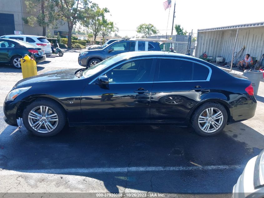2015 INFINITI Q40 JN1CV6AP4FM502480