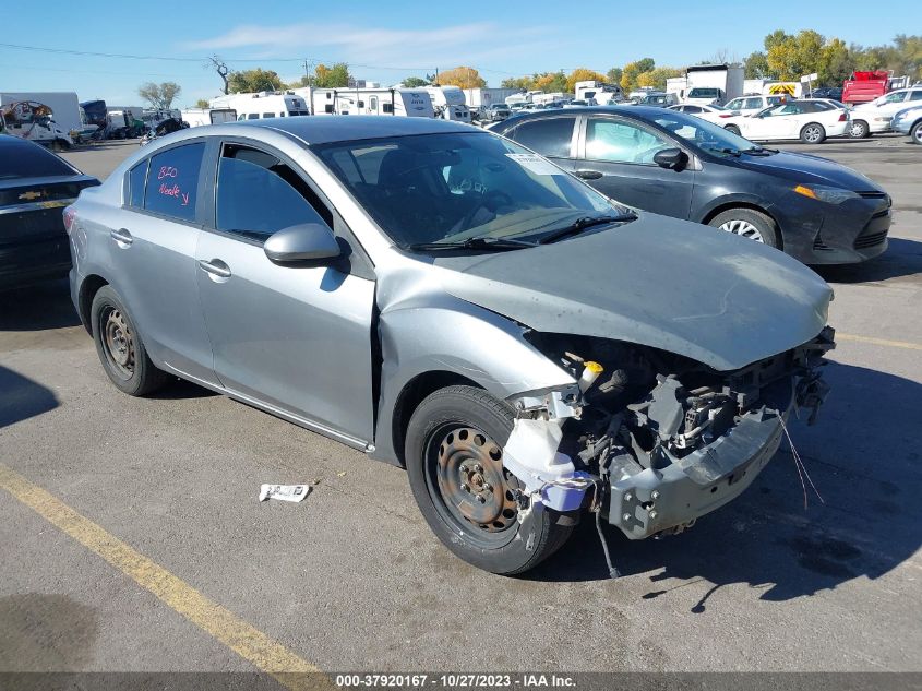 2013 MAZDA MAZDA3 I SPORT - JM1BL1U85D1714521