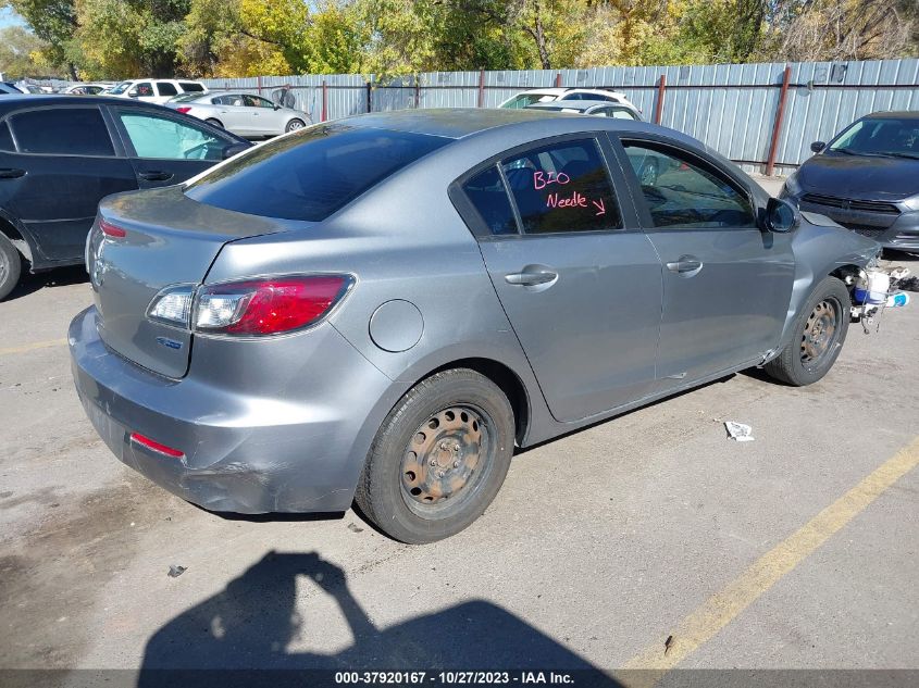 2013 MAZDA MAZDA3 I SPORT - JM1BL1U85D1714521