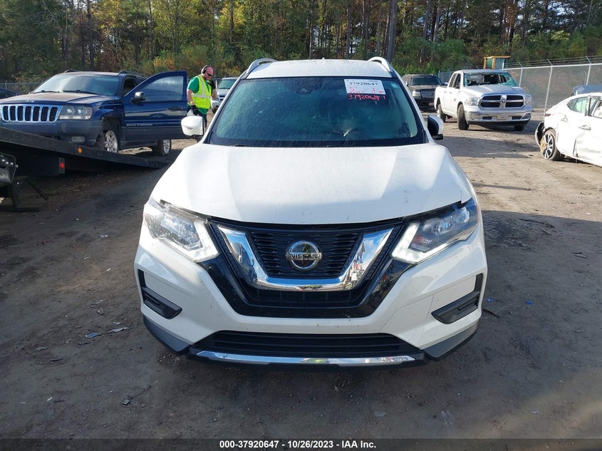 VIN JN8AT2MT5LW010587 2020 NISSAN ROGUE S/SV