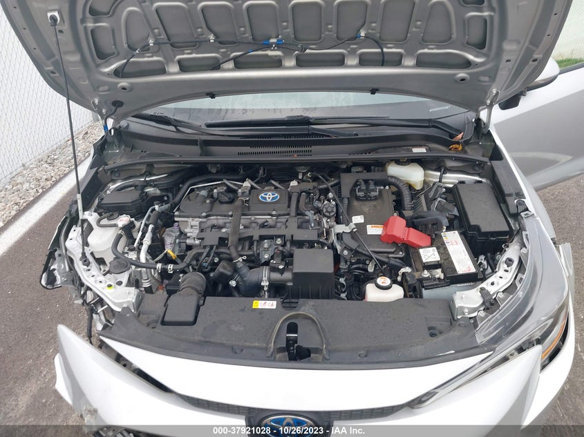 VIN JTDEAMDE3MJ025183 2021 TOYOTA COROLLA HYBRID LE