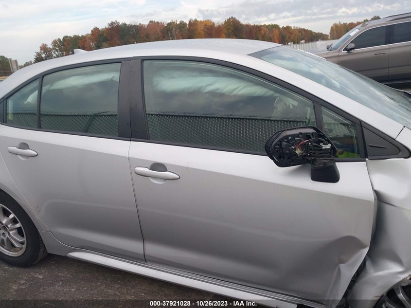 VIN JTDEAMDE3MJ025183 2021 TOYOTA COROLLA HYBRID LE