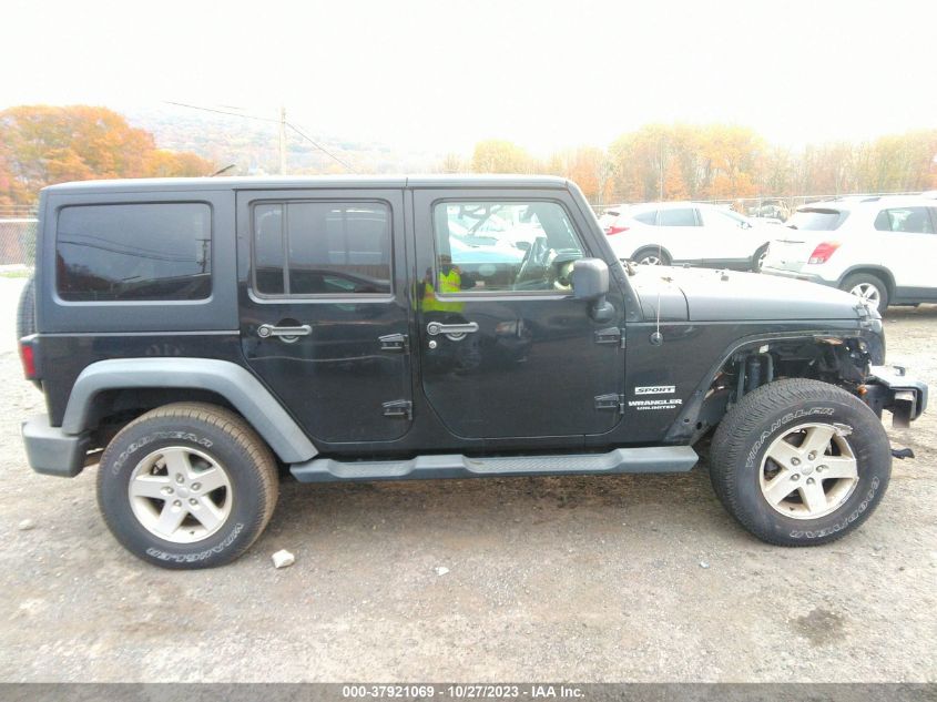 2014 JEEP WRANGLER UNLIMITED SPORT - 1C4BJWDG7EL115913