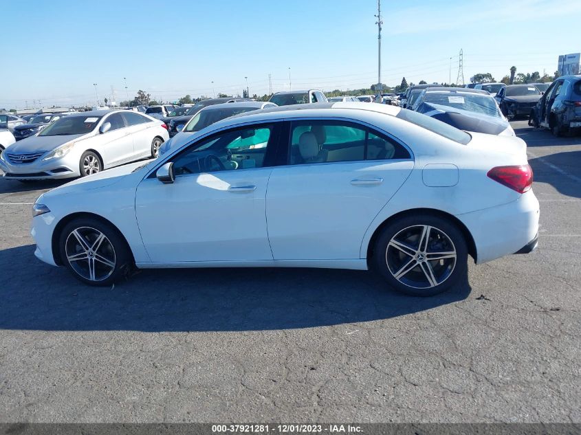 2021 MERCEDES-BENZ A 220 - W1K3G4EB3MJ287804