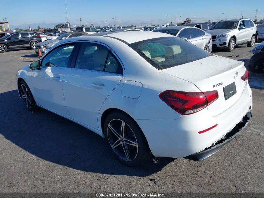 2021 MERCEDES-BENZ A 220 - W1K3G4EB3MJ287804