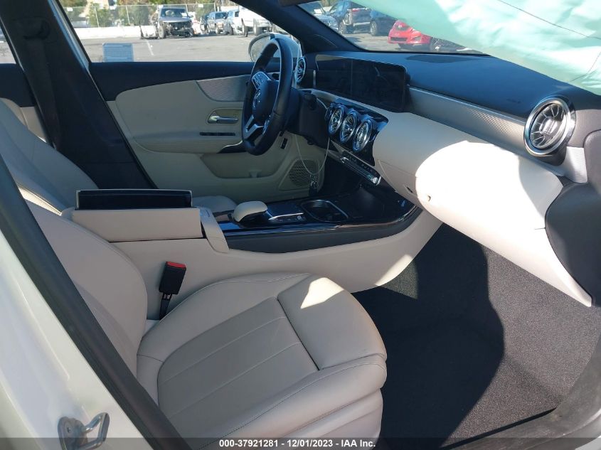 2021 MERCEDES-BENZ A 220 - W1K3G4EB3MJ287804