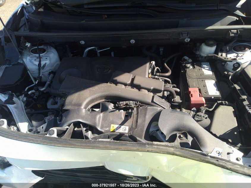 2020 TOYOTA RAV4 XLE - 2T3P1RFV1LW102216