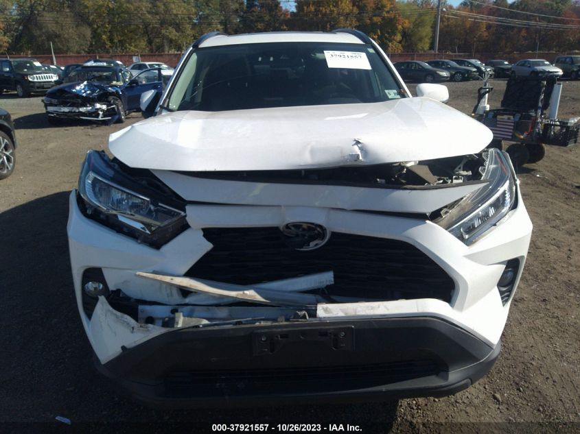 2020 TOYOTA RAV4 XLE - 2T3P1RFV1LW102216