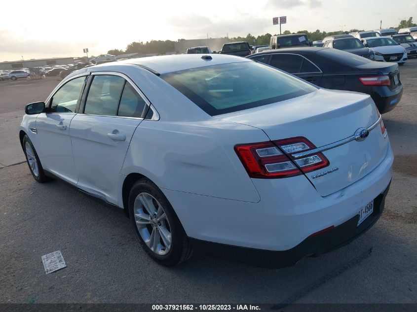 2015 FORD TAURUS SE - 1FAHP2D82FG134086