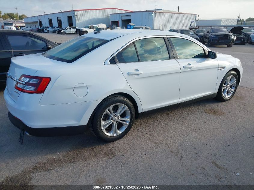 2015 FORD TAURUS SE - 1FAHP2D82FG134086