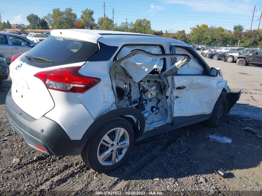 VIN 3N1CP5BV3LL561429 2020 NISSAN KICKS S