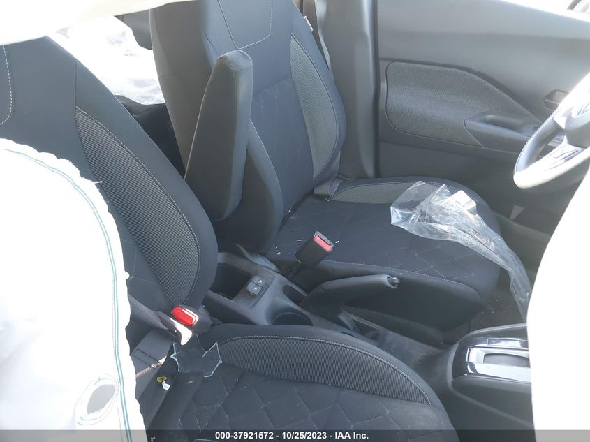 VIN 3N1CP5BV3LL561429 2020 NISSAN KICKS S