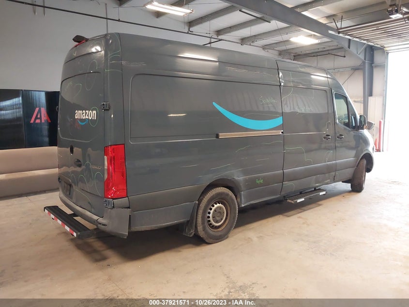 VIN WD4PF1CD6KT007480 2019 MERCEDES-BENZ SPRINTER VAN