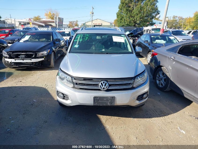 2015 VOLKSWAGEN TIGUAN SE - WVGBV7AX6FW565157