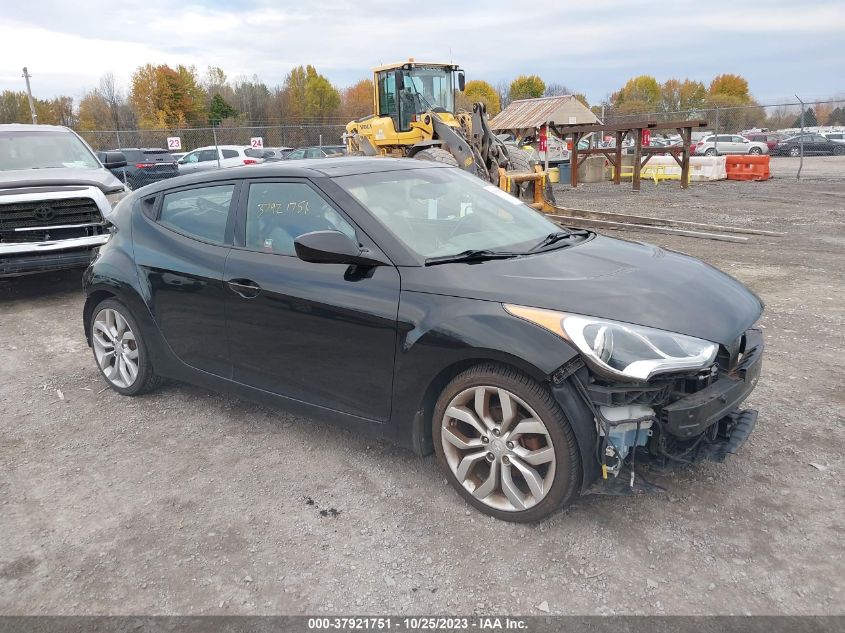 2013 HYUNDAI VELOSTER W/GRAY INT - KMHTC6AD3DU172994