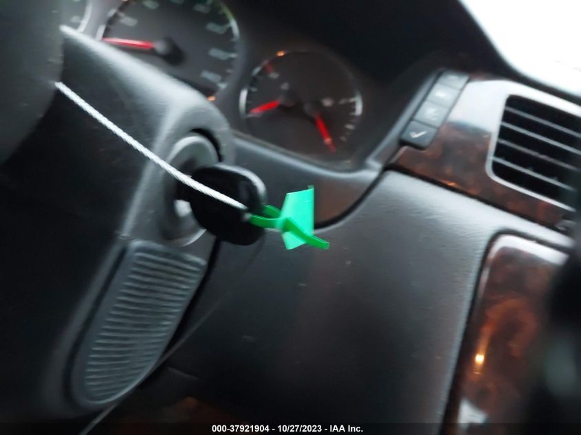 2013 CHEVROLET IMPALA LT - 2G1WB5E30D1175386