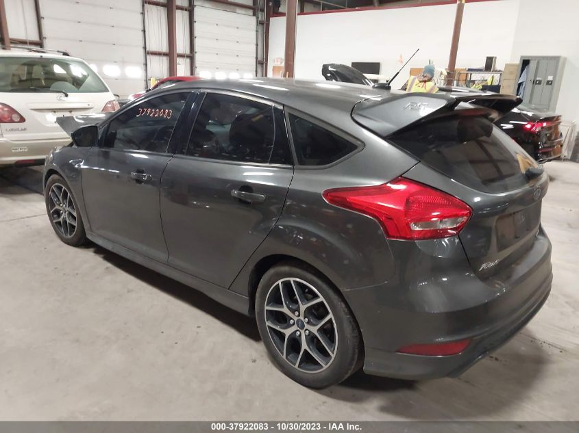 2015 FORD FOCUS SE - 1FADP3K23FL313277