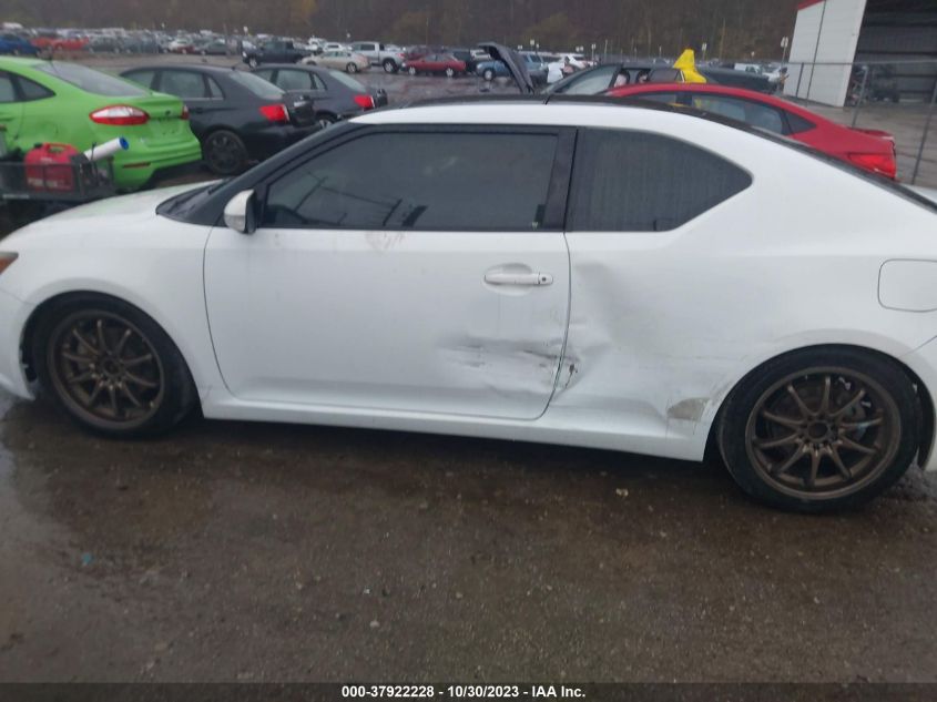 2013 TOYOTA SCION TC JTKJF5C75D3053542