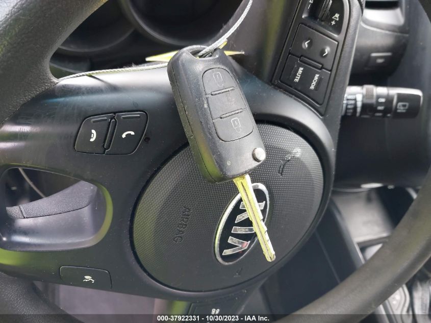 2013 KIA SOUL BASE - KNDJT2A59D7494115
