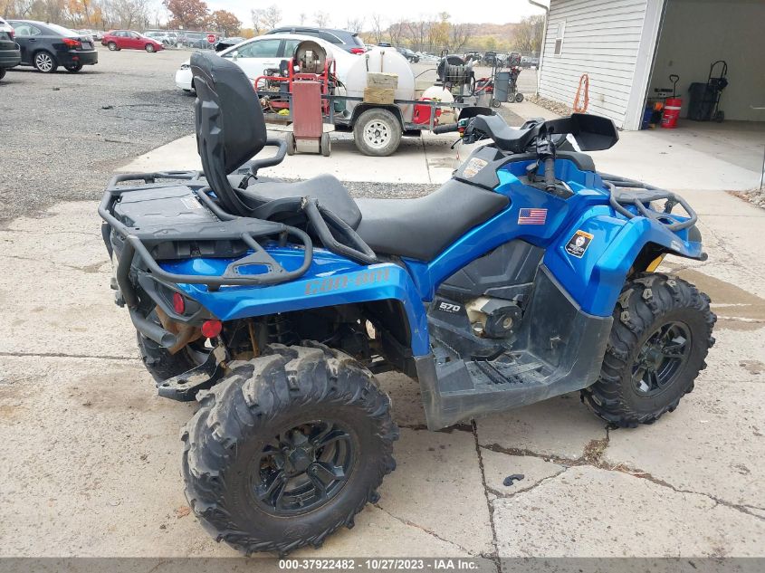 2022 CAN-AM OUTLANDER MAX XT 570 - 3JBLPAT43NJ000421