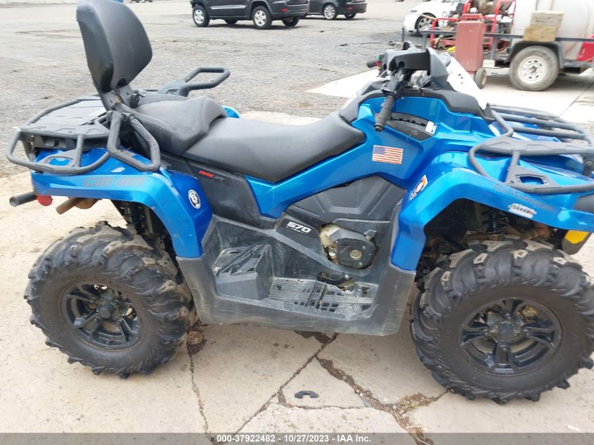2022 CAN-AM OUTLANDER MAX XT 570 - 3JBLPAT43NJ000421
