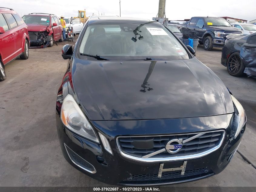 2013 VOLVO S60 T5 - YV1612FS1D2199768