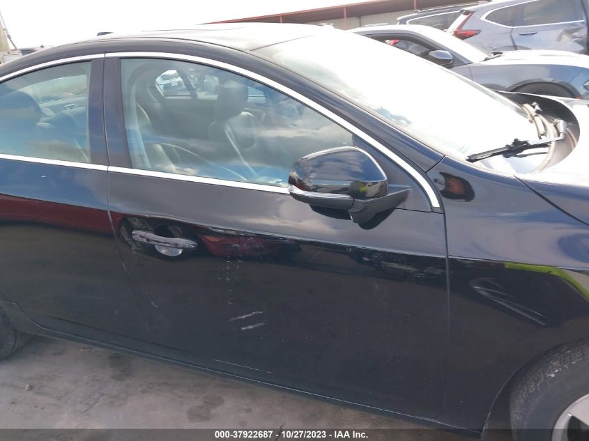 2013 VOLVO S60 T5 - YV1612FS1D2199768