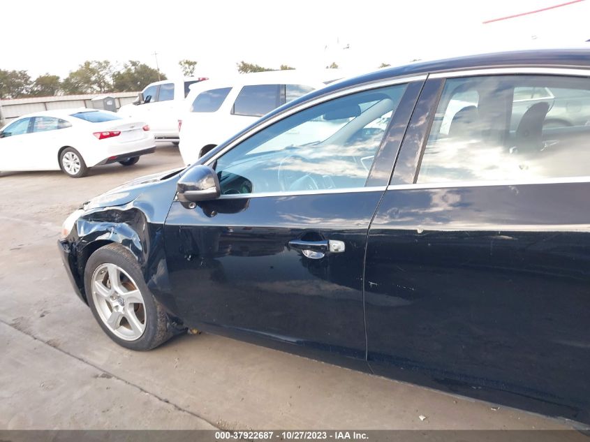 2013 VOLVO S60 T5 - YV1612FS1D2199768
