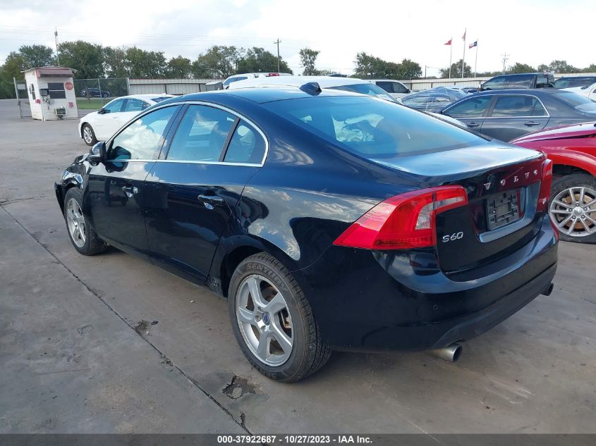 2013 VOLVO S60 T5 - YV1612FS1D2199768