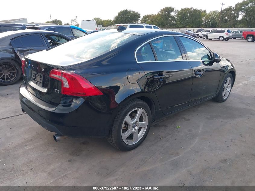 2013 VOLVO S60 T5 - YV1612FS1D2199768