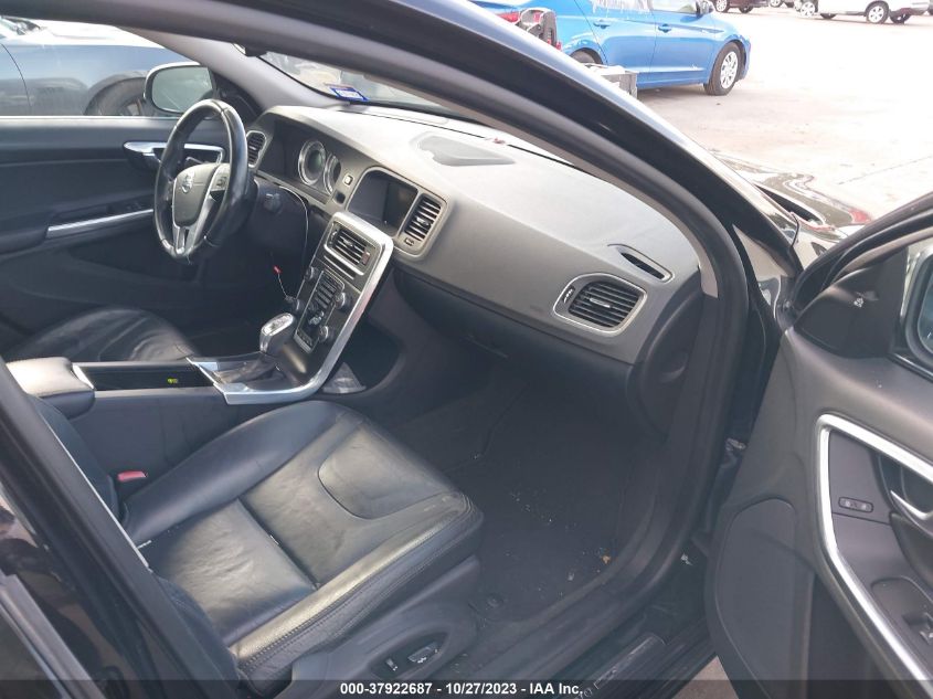 2013 VOLVO S60 T5 - YV1612FS1D2199768