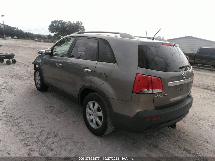 2013 KIA SORENTO LX V6 - 5XYKT4A26DG389153