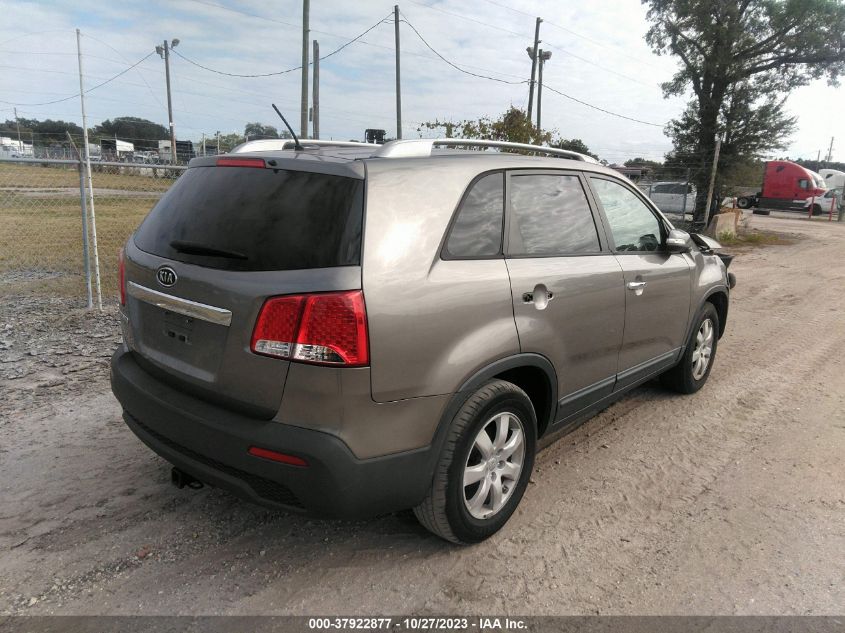 2013 KIA SORENTO LX V6 - 5XYKT4A26DG389153