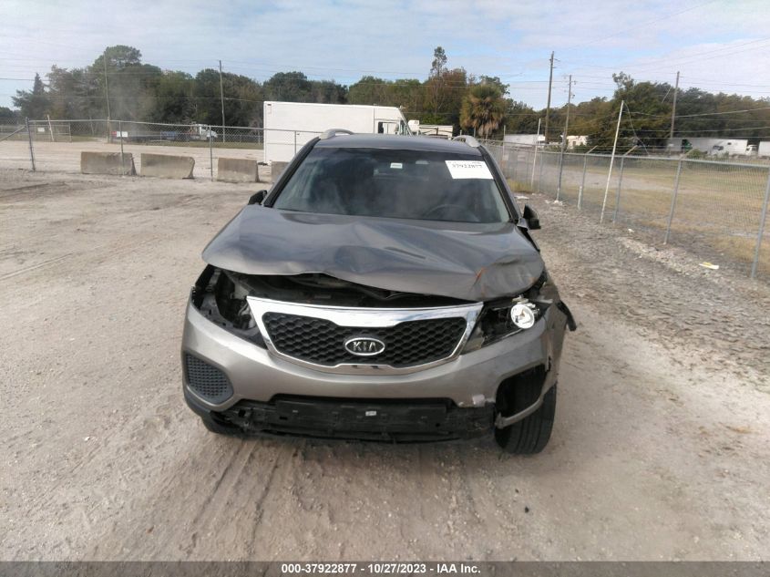 2013 KIA SORENTO LX V6 - 5XYKT4A26DG389153