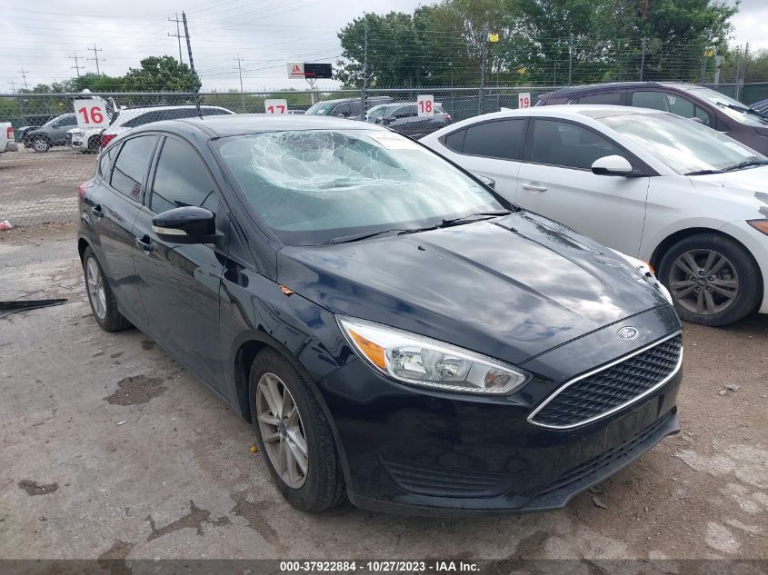 2016 FORD FOCUS SE - 1FADP3K22GL400606