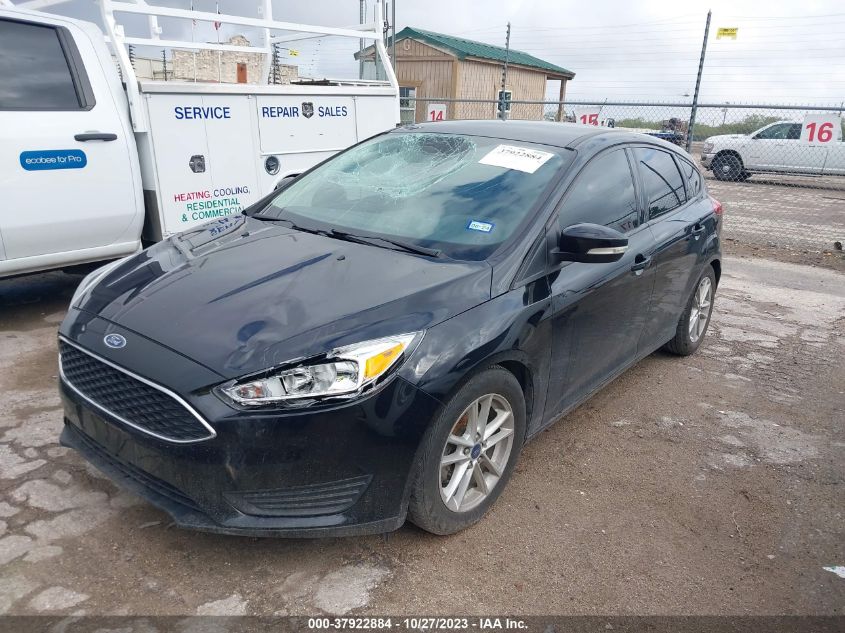 2016 FORD FOCUS SE - 1FADP3K22GL400606