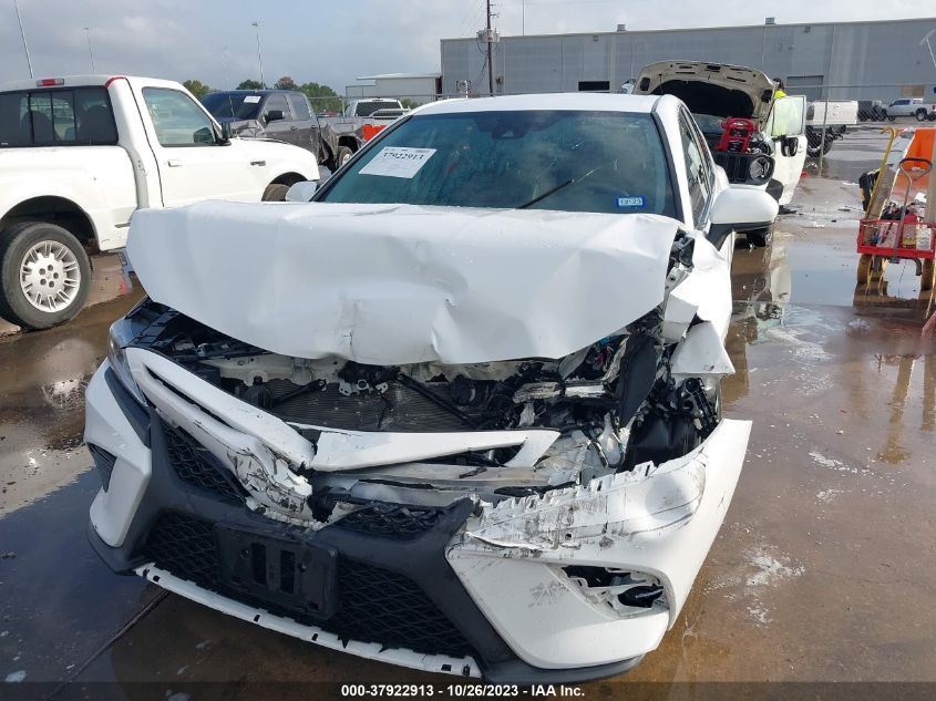 2020 TOYOTA CAMRY SE - 4T1G11AK3LU975635