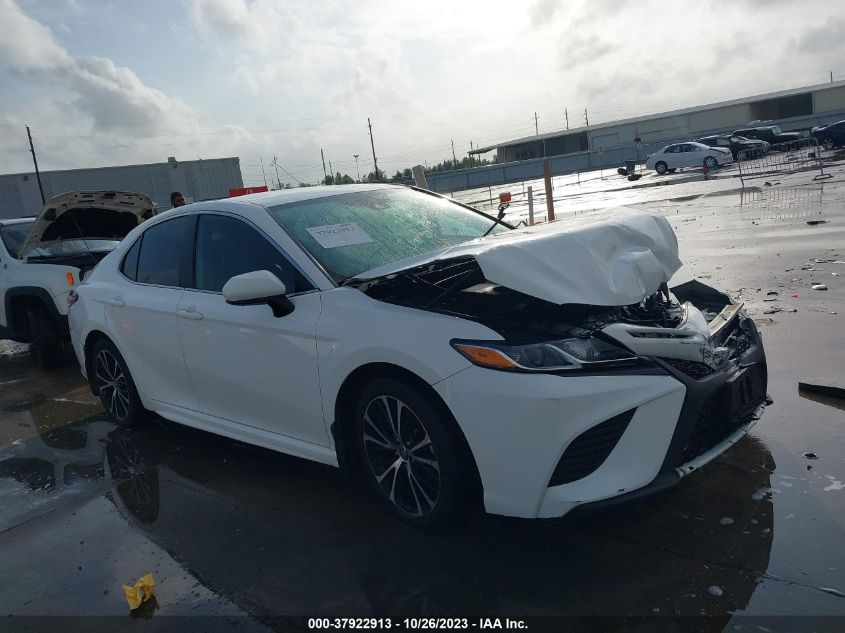 2020 TOYOTA CAMRY SE - 4T1G11AK3LU975635