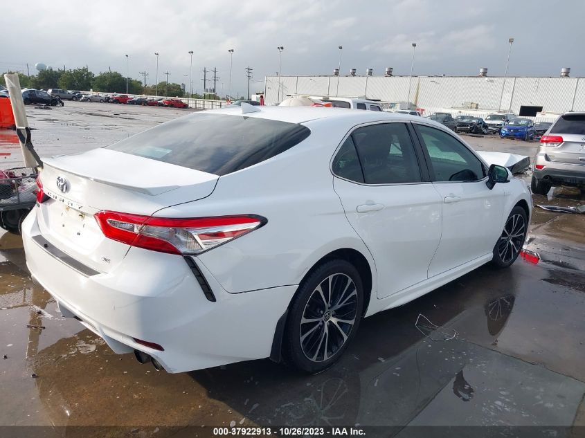 2020 TOYOTA CAMRY SE - 4T1G11AK3LU975635