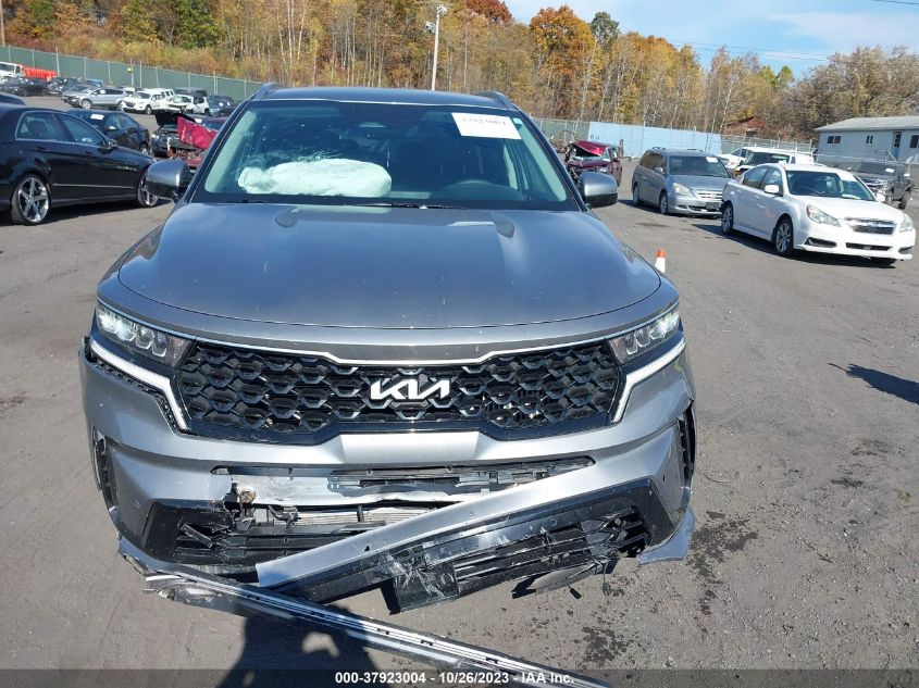 2023 KIA SORENTO HYBRID EX KNDRHDLG3P5173198