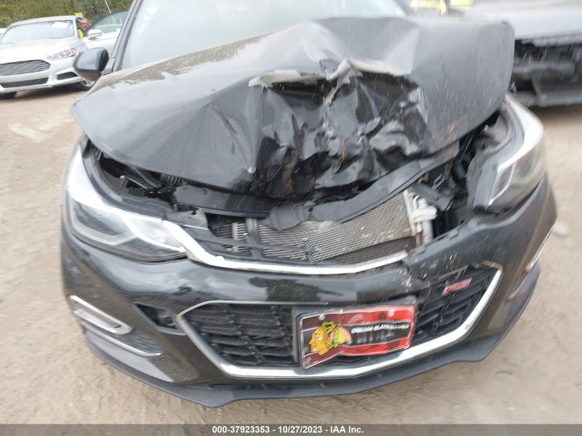 2018 CHEVROLET CRUZE LT - 1G1BE5SM3J7149267