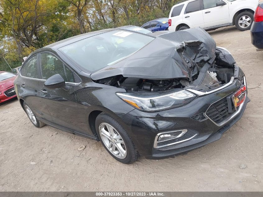 2018 CHEVROLET CRUZE LT - 1G1BE5SM3J7149267