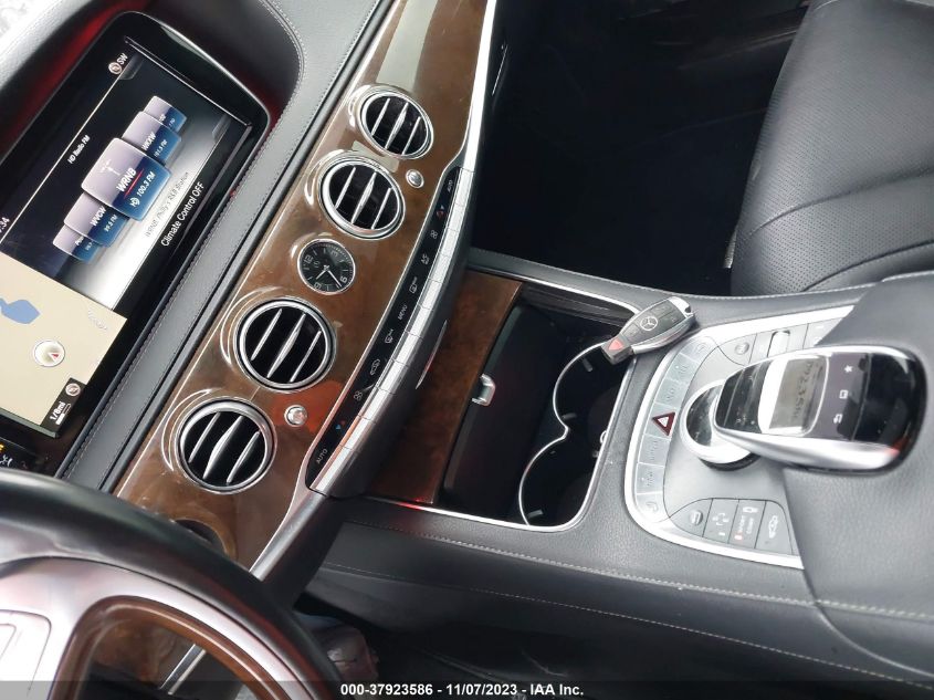 2015 MERCEDES-BENZ S 550 4MATIC WDDUG8FB2FA074176