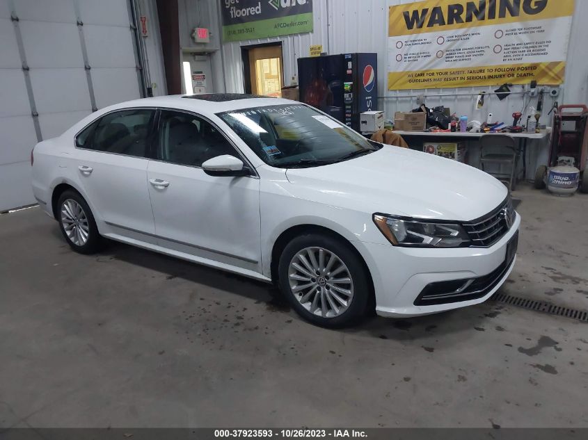 2016 VOLKSWAGEN PASSAT SE - 1VWBS7A32GC012791