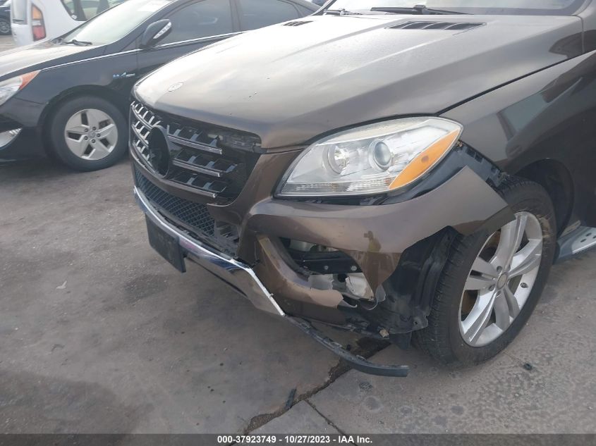 2014 MERCEDES-BENZ M-CLASS ML 350 4JGDA5JB6EA407152
