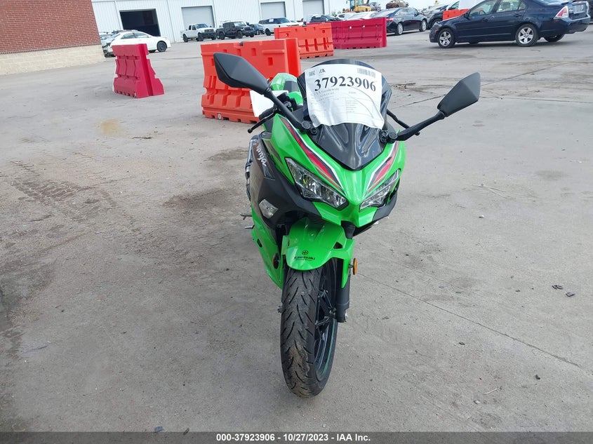 VIN JKAEXKH12PDAP4143 2023 KAWASAKI EX400