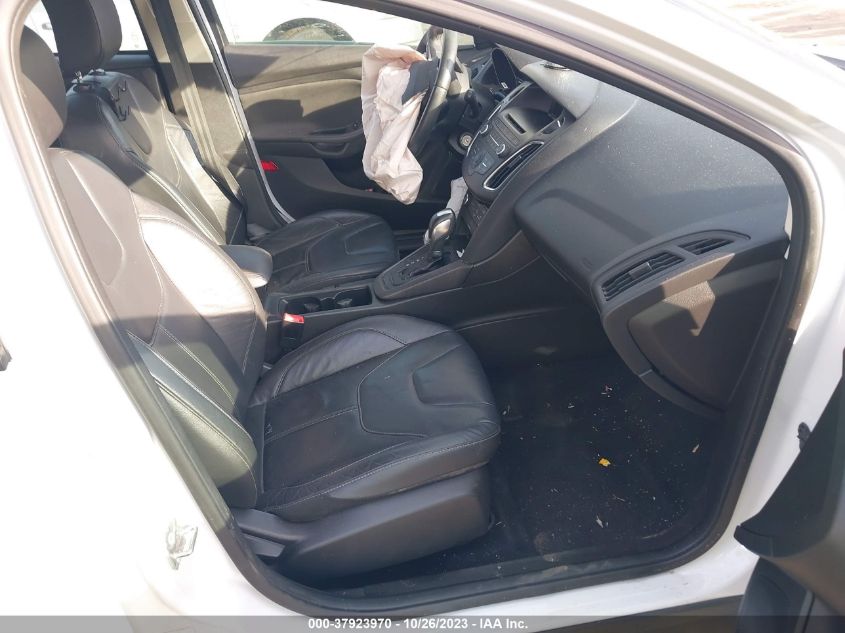 2016 FORD FOCUS SE - 1FADP3K29GL332529