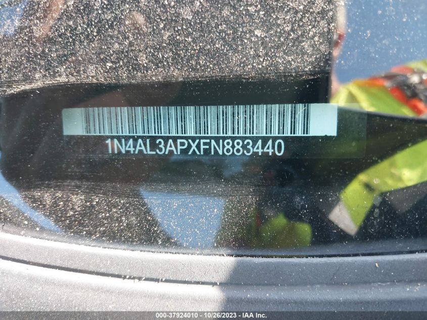 2015 NISSAN ALTIMA 2.5/S/SV/SL - 1N4AL3APXFN883440